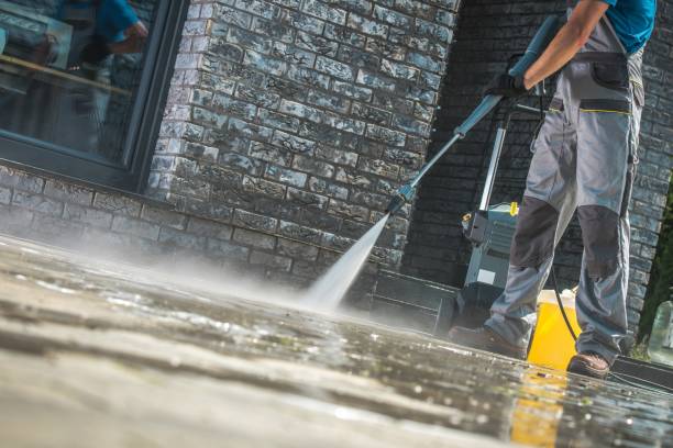 Best Sidewalk and Walkway Cleaning  in Montclair, VA